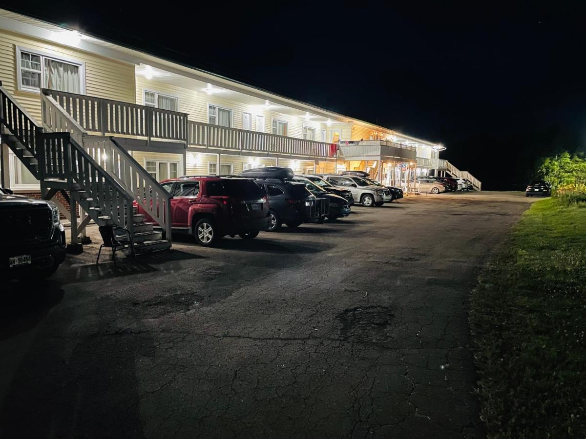 Scenic Motel Moncton Zewnętrze zdjęcie