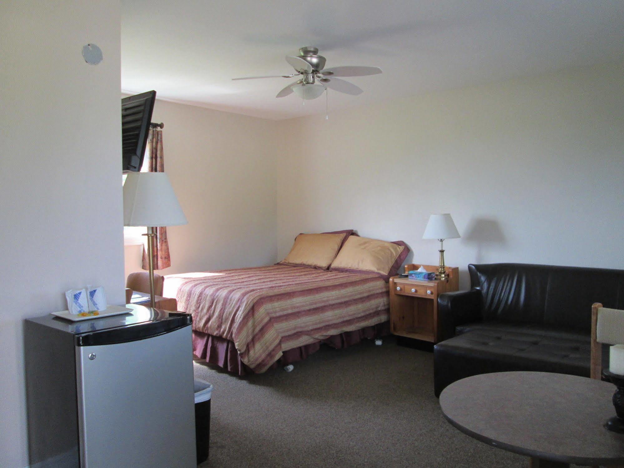 Scenic Motel Moncton Zewnętrze zdjęcie